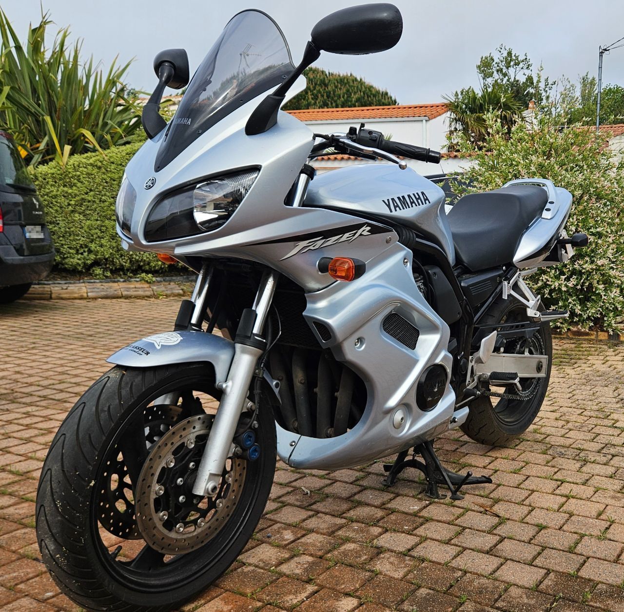 Photo YAMAHA FAZER 600