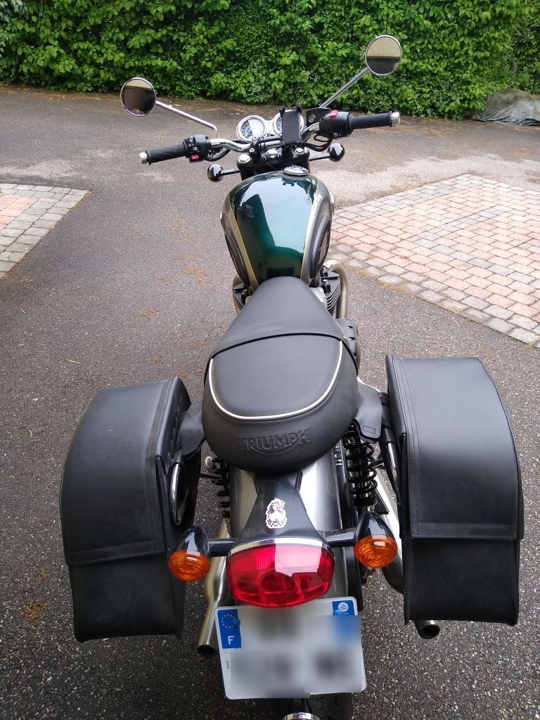 Photo TRIUMPH BONNEVILLE 900