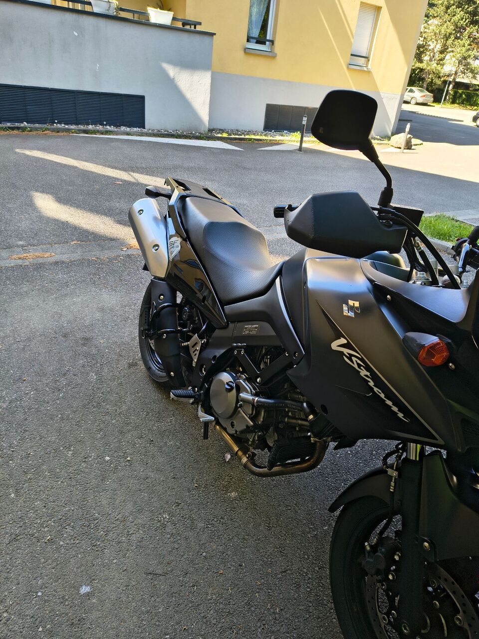 Photo SUZUKI V-STROM 650