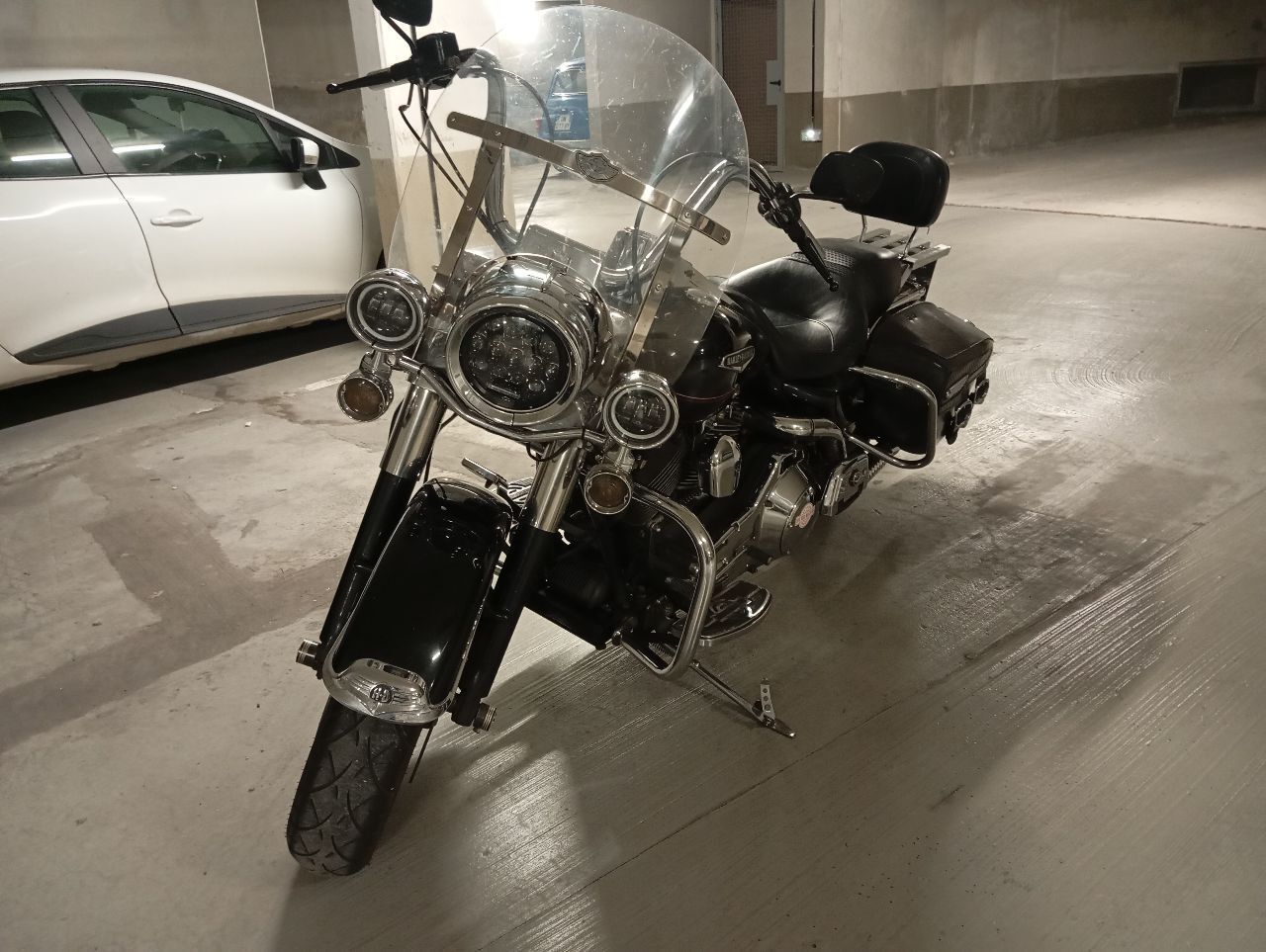 Photo HARLEY DAVIDSON ROAD