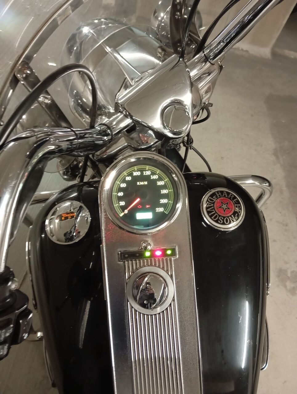 Photo HARLEY DAVIDSON ROAD