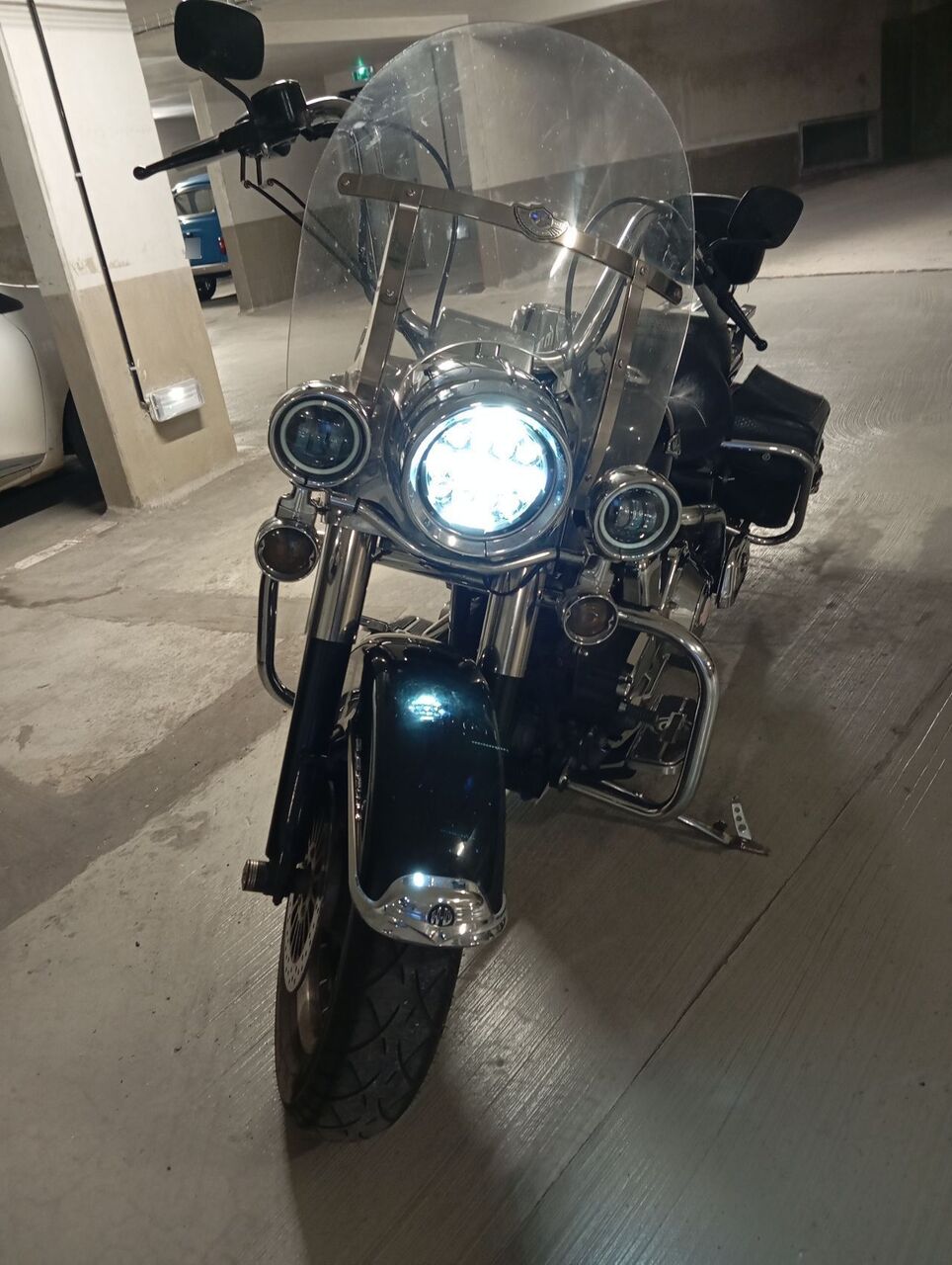 Photo HARLEY DAVIDSON ROAD