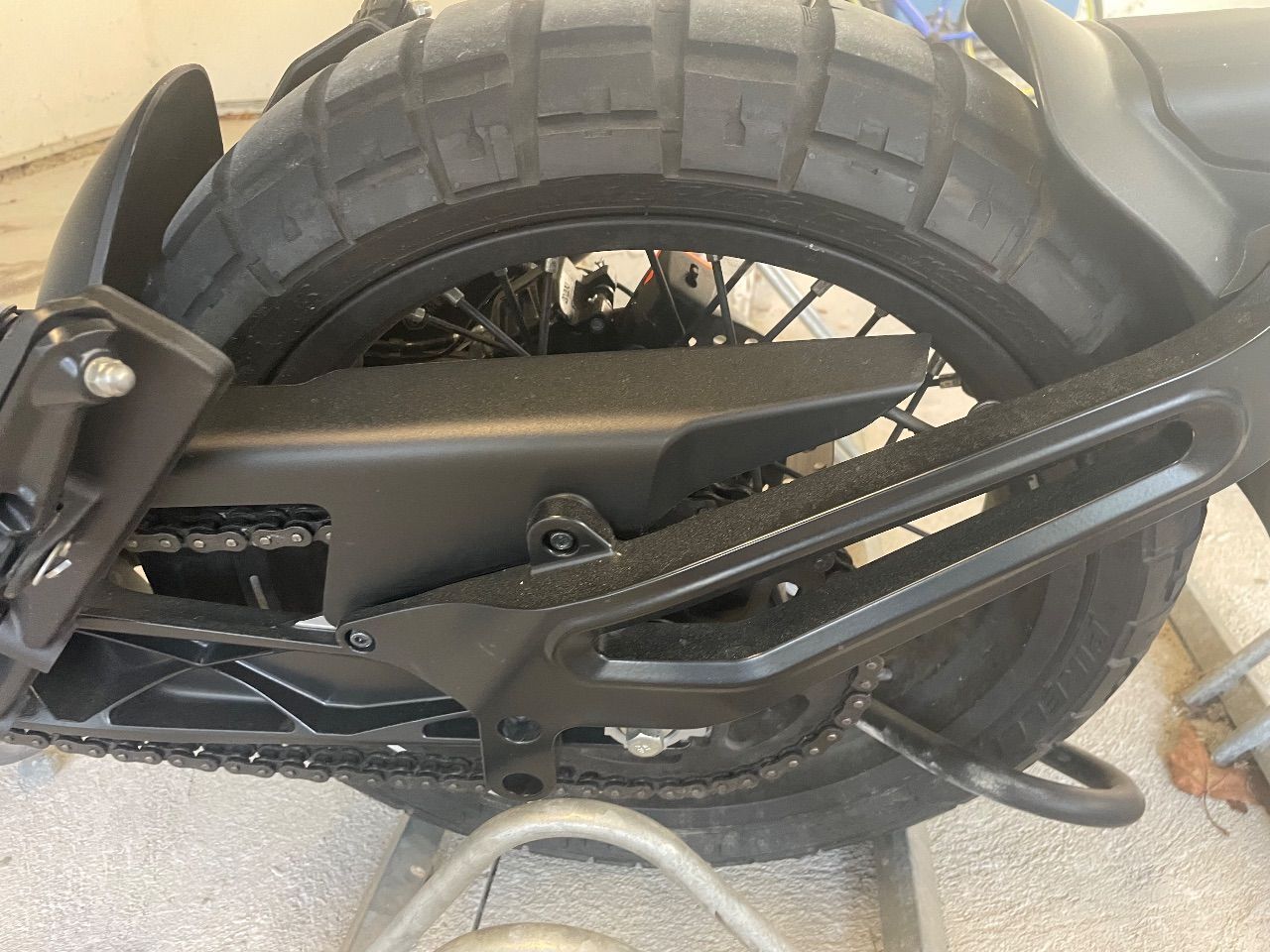 Photo HUSQVARNA SVARTPILEN