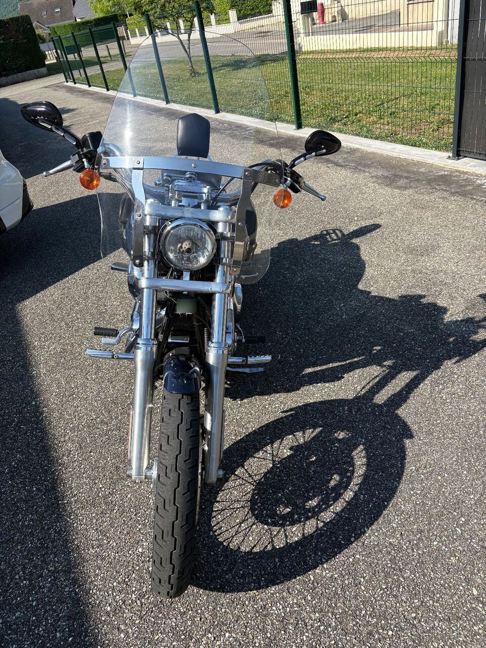 Photo HARLEY DAVIDSON DYNA