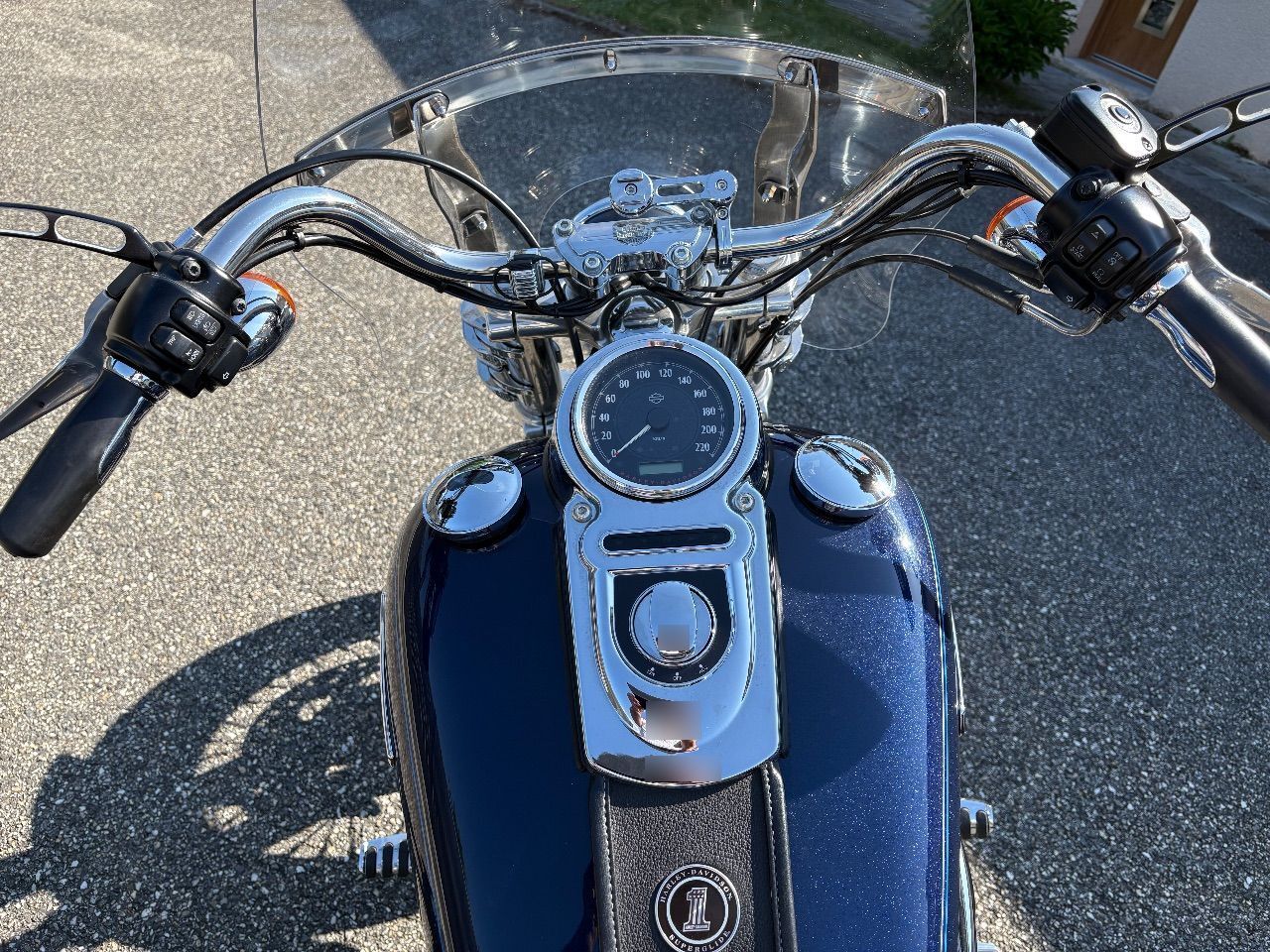 Photo HARLEY DAVIDSON DYNA