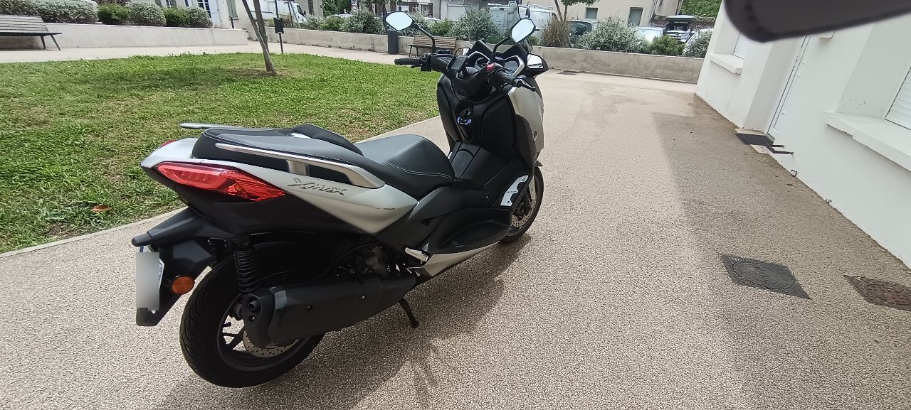 Photo YAMAHA XMAX 300