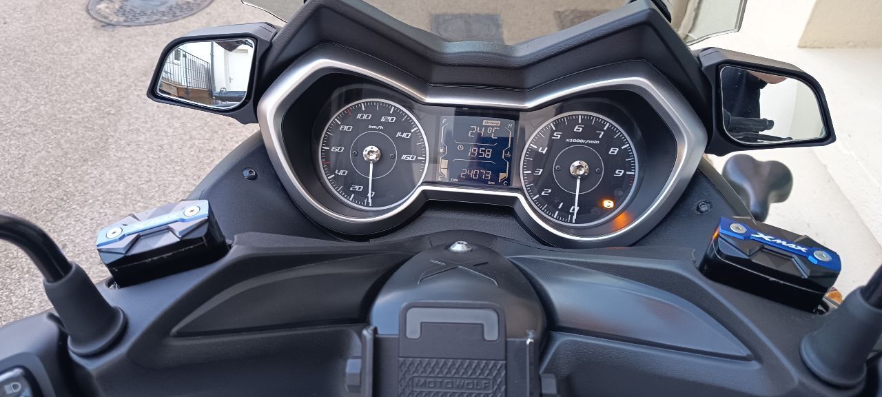 Photo YAMAHA XMAX 300