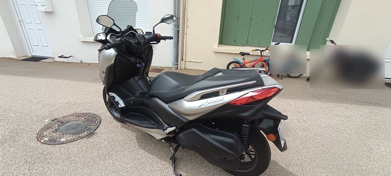 Photo YAMAHA XMAX 300
