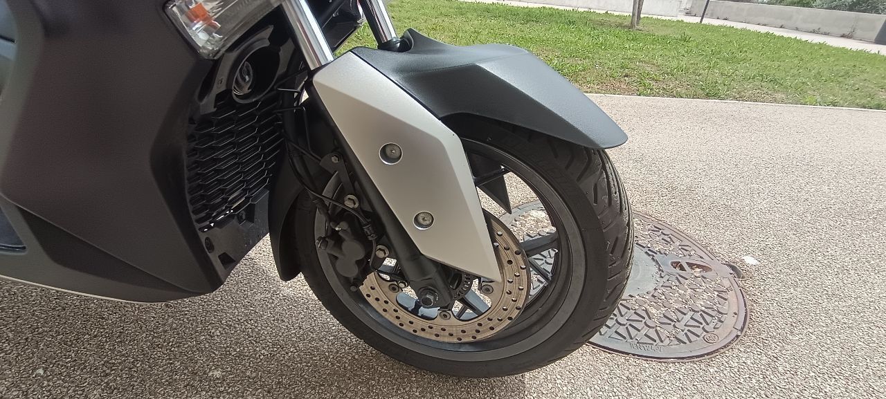 Photo YAMAHA XMAX 300