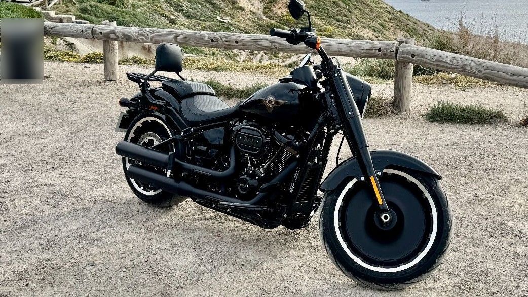 Photo HARLEY DAVIDSON FAT