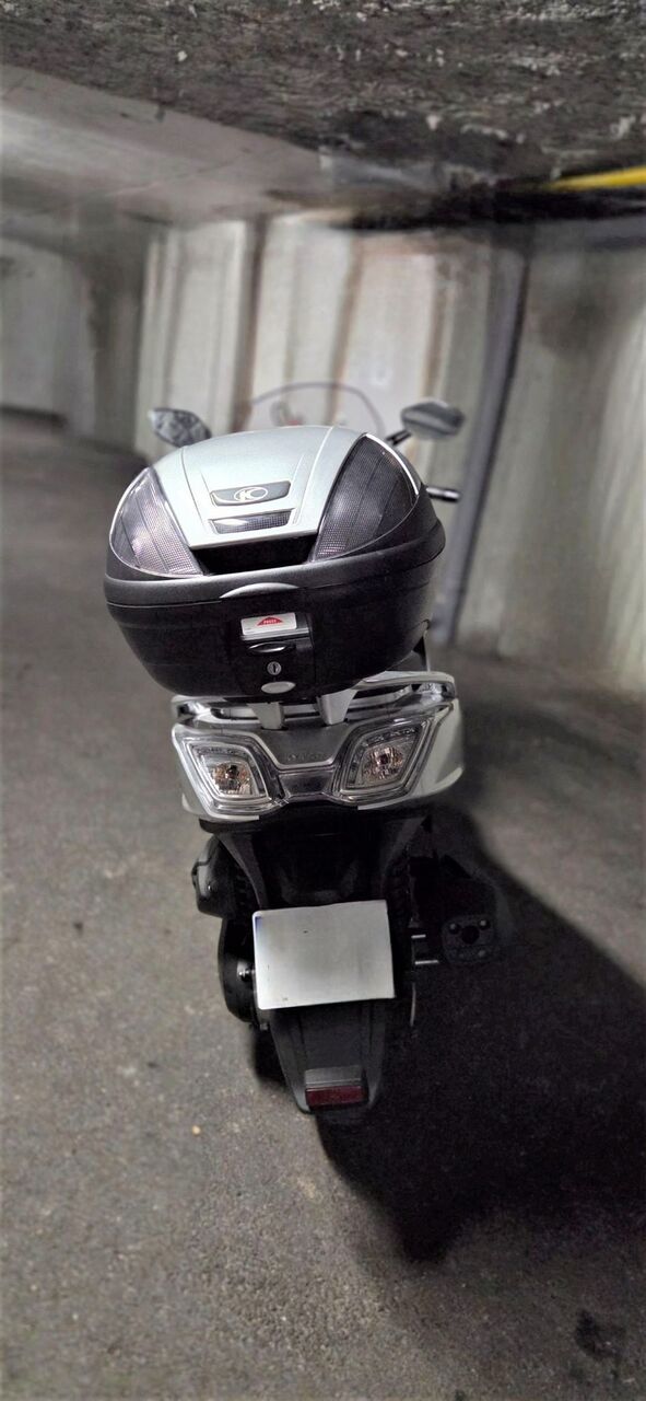 Photo KYMCO DOWNTOWN 125