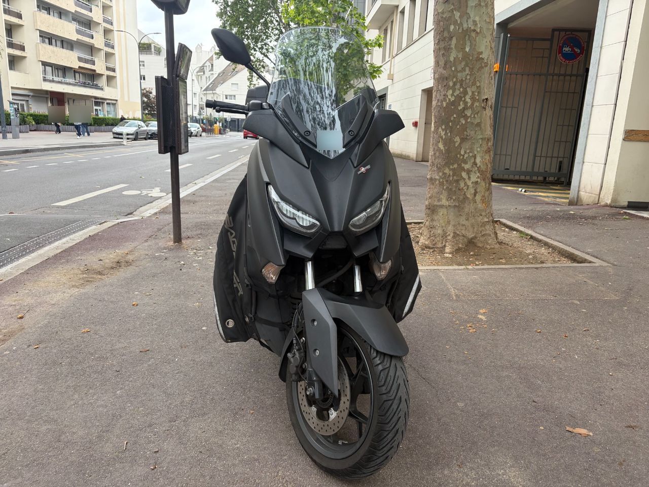 Photo YAMAHA X-MAX 125