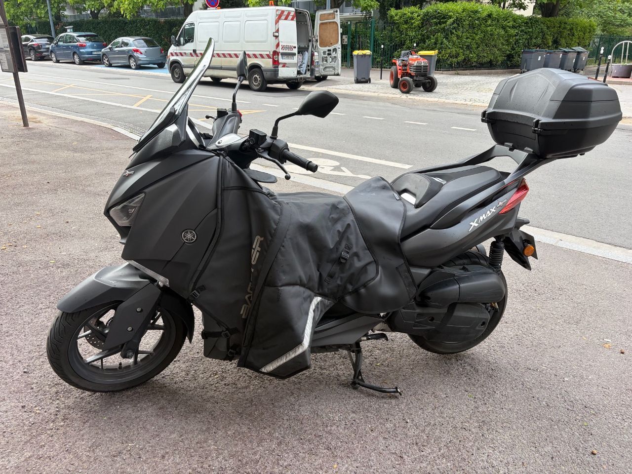 Photo YAMAHA X-MAX 125