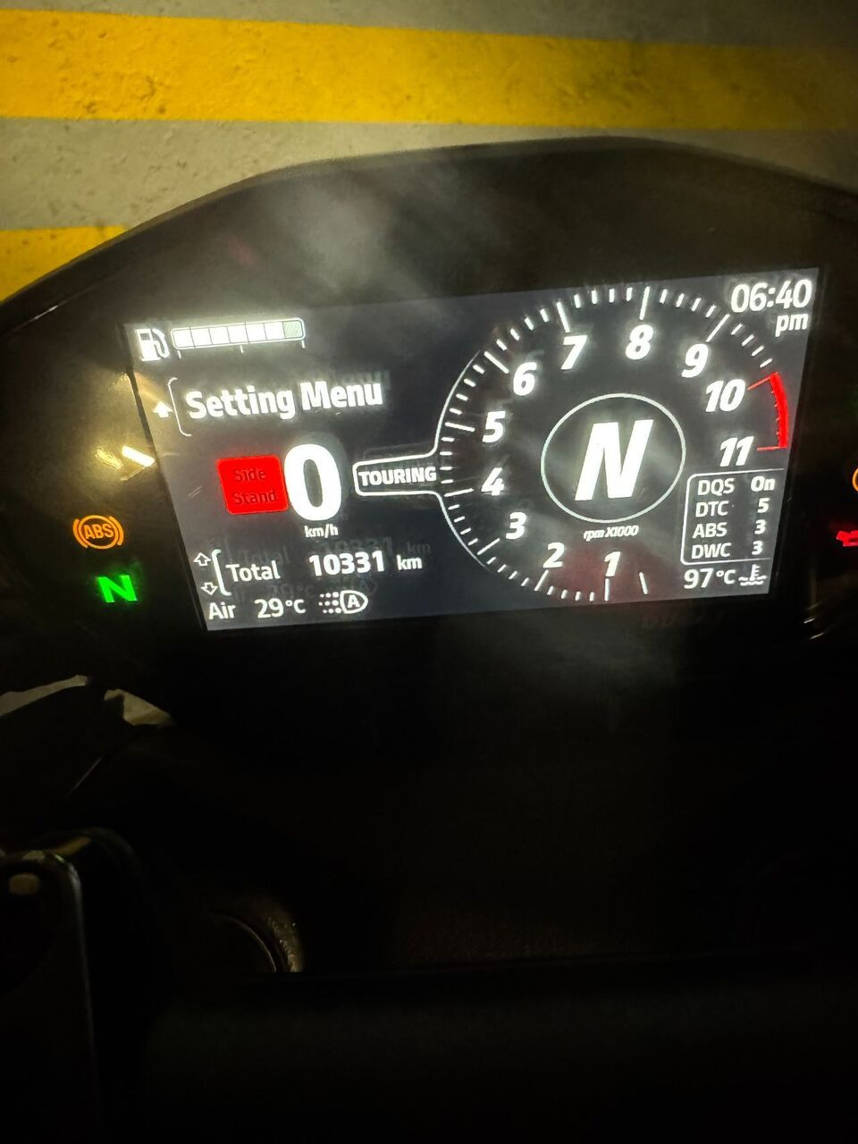 Photo DUCATI MONSTER 937
