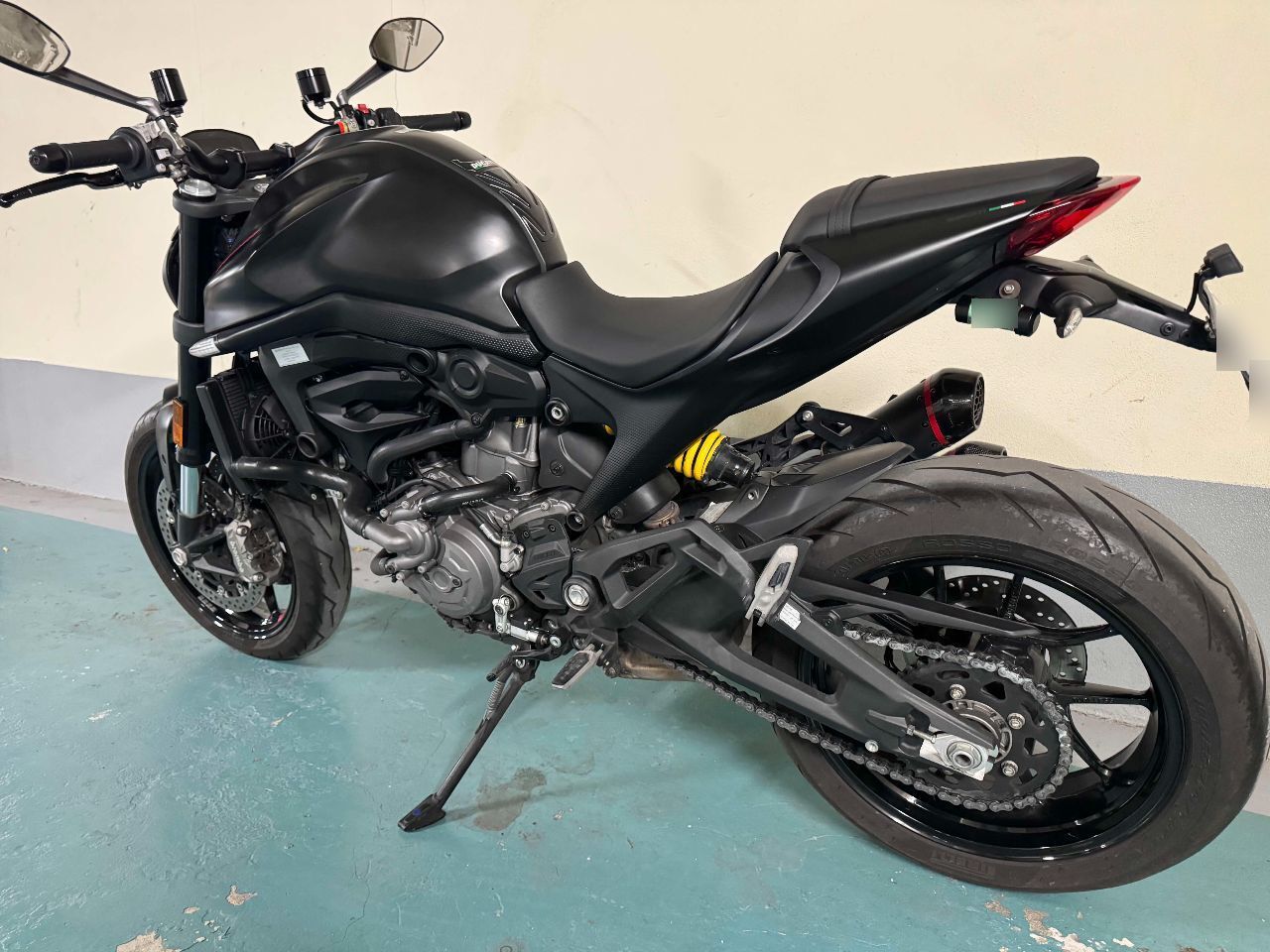 Photo DUCATI MONSTER 937