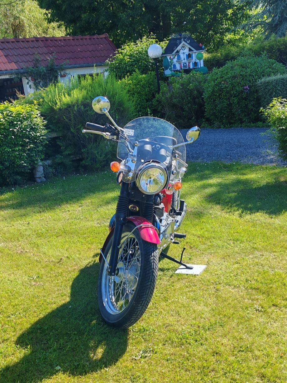 Photo TRIUMPH BONNEVILLE 865