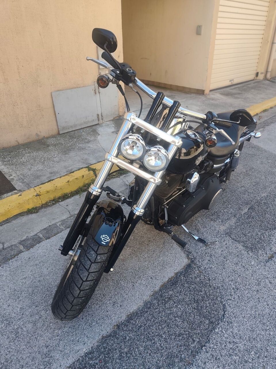 Photo HARLEY DAVIDSON DYNA