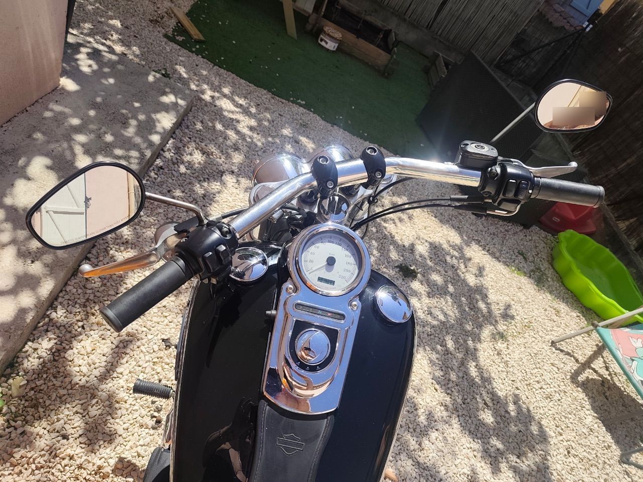 Photo HARLEY DAVIDSON DYNA