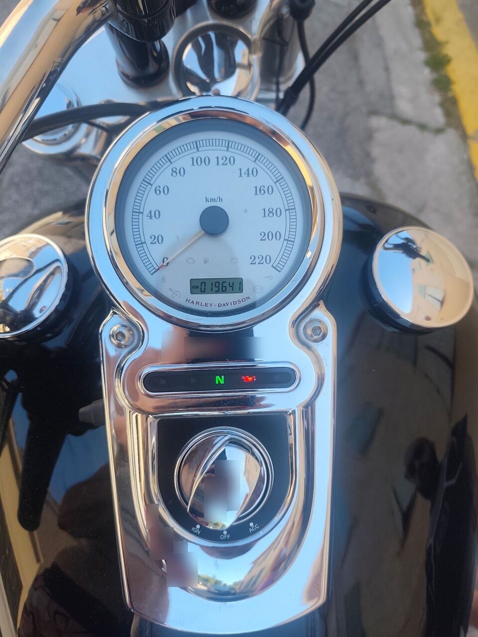 Photo HARLEY DAVIDSON DYNA