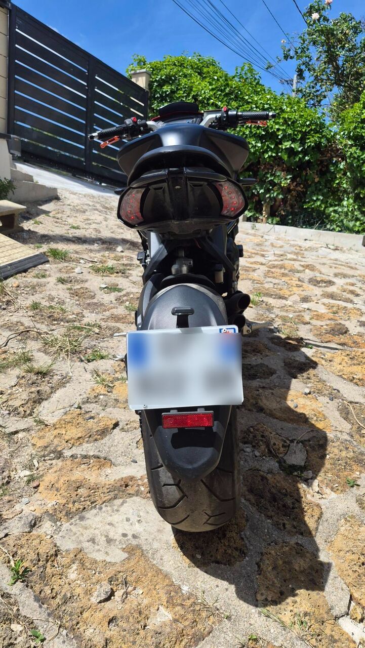 Photo MV AGUSTA BRUTALE 800