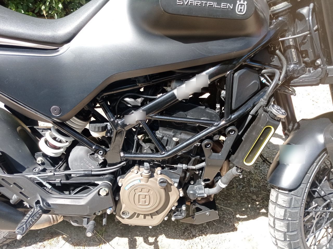 Photo HUSQVARNA SVARTPILEN