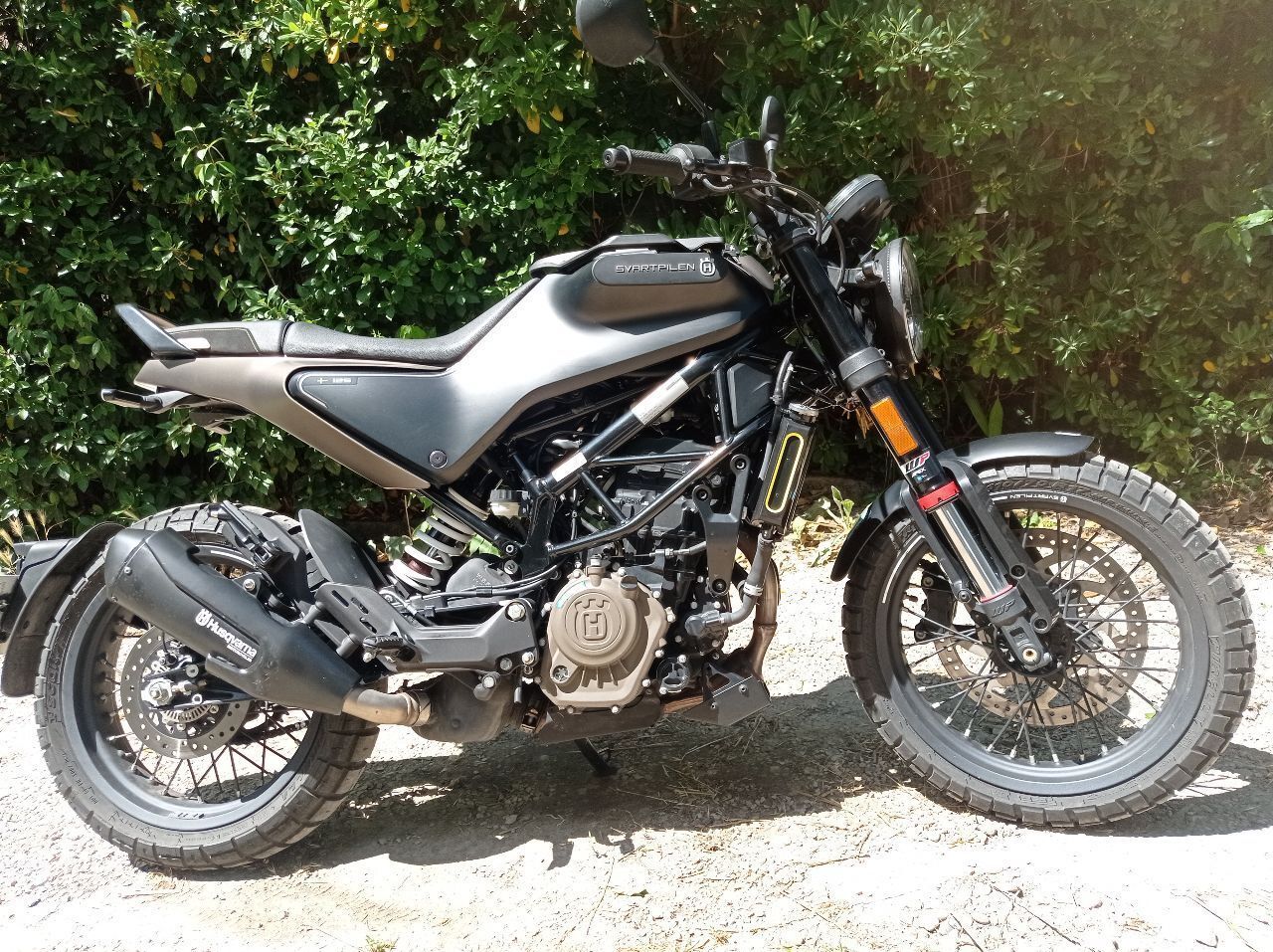 Photo HUSQVARNA SVARTPILEN