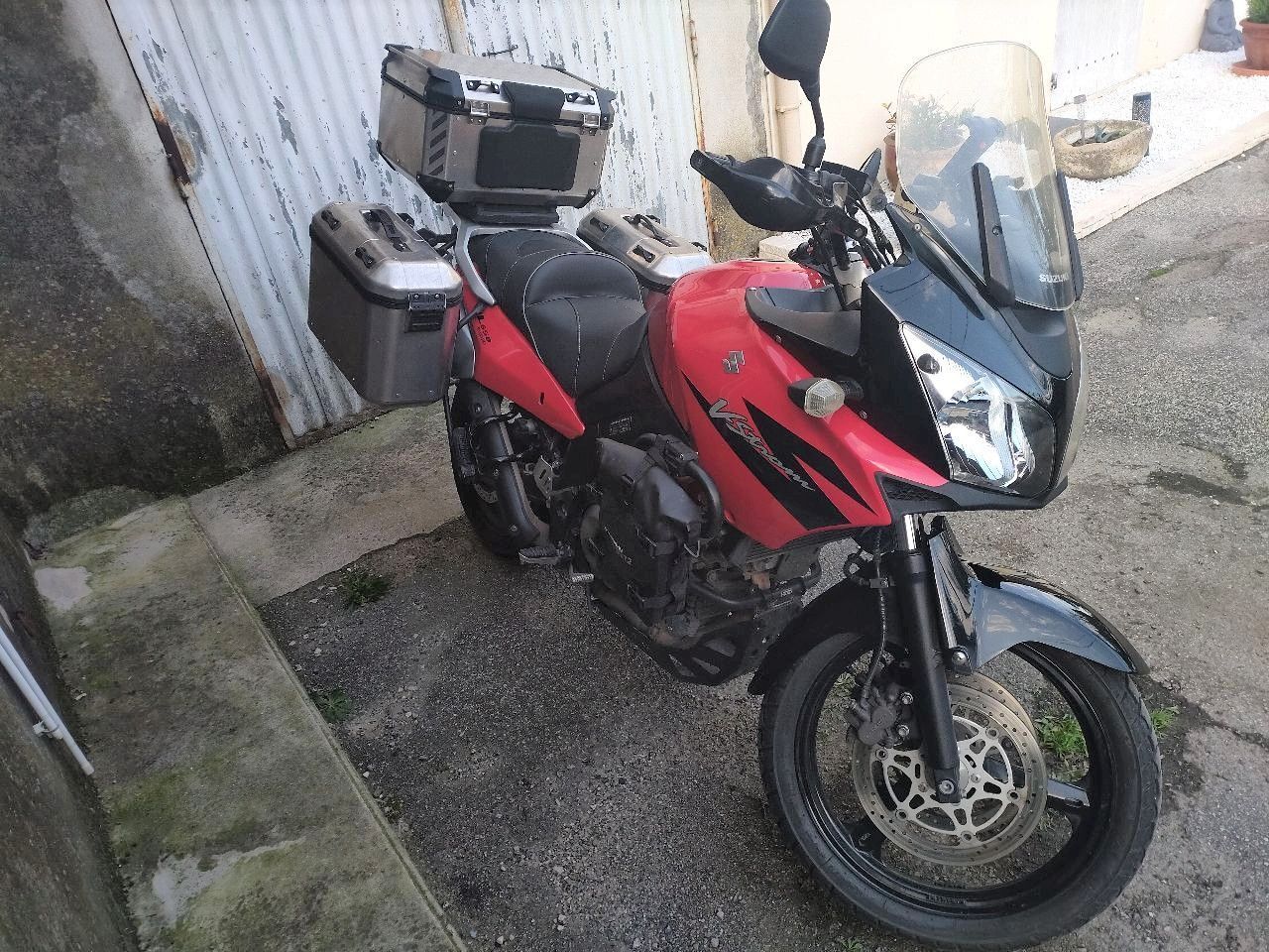 Photo SUZUKI V-STROM 650