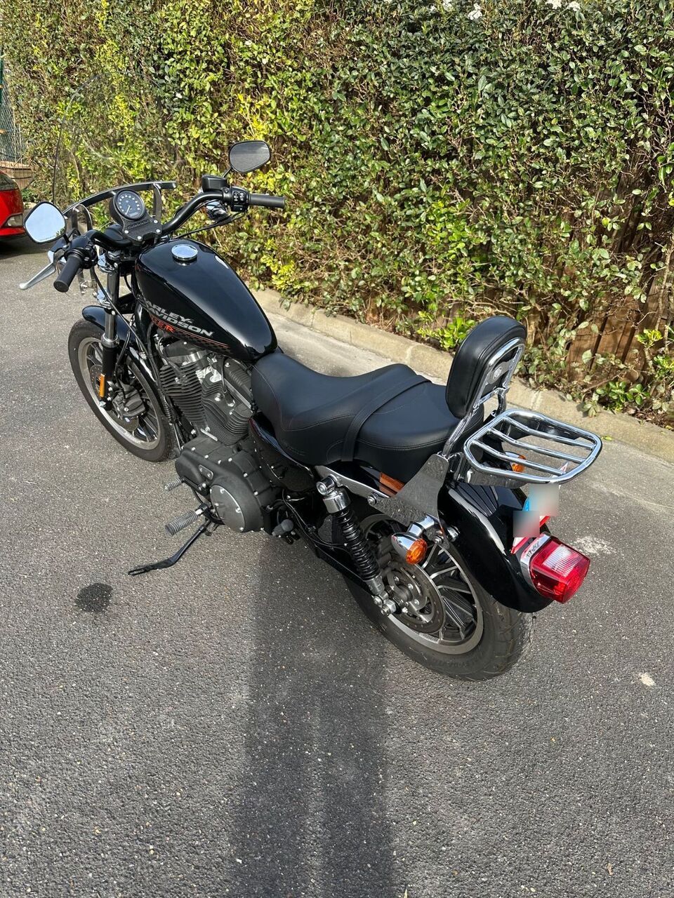 Photo HARLEY DAVIDSON 883