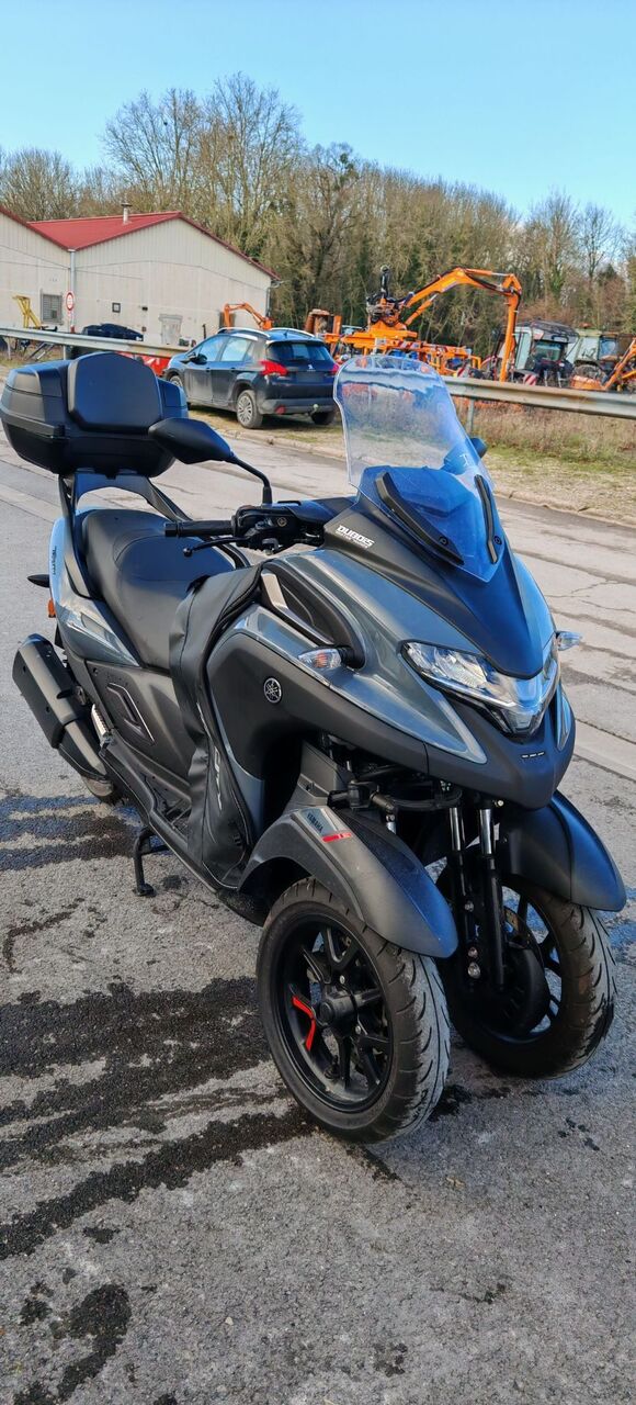Photo YAMAHA TRICITY 300