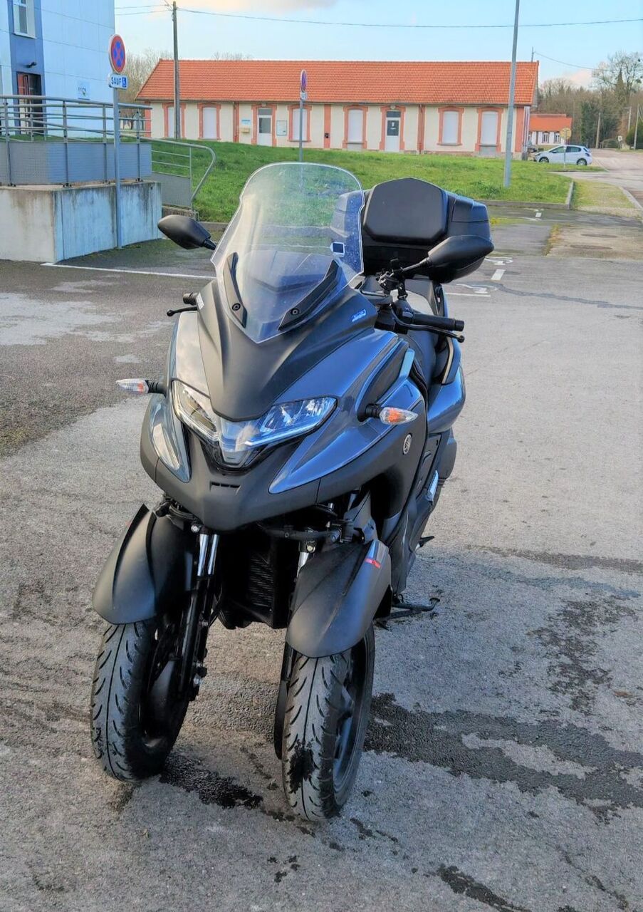 Photo YAMAHA TRICITY 300