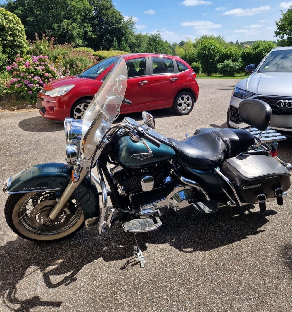 Photo HARLEY DAVIDSON ROAD