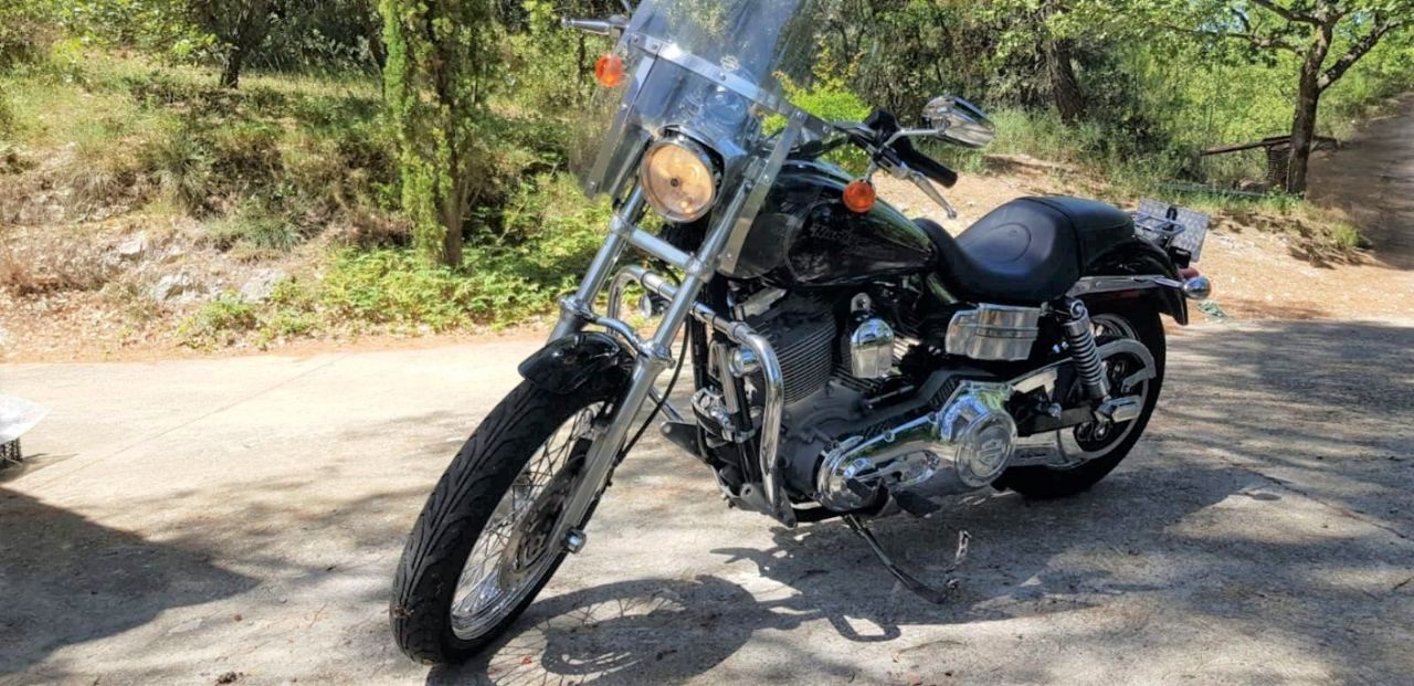 Photo HARLEY DAVIDSON SUPER