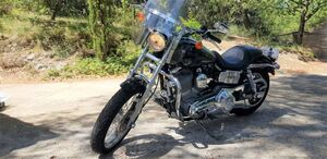 HARLEY DAVIDSON SUPER GLIDE CUSTOM 1450