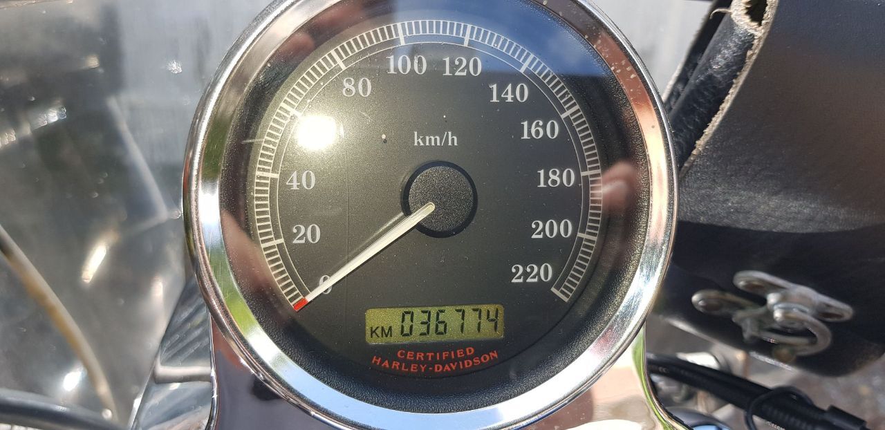 Photo HARLEY DAVIDSON SUPER