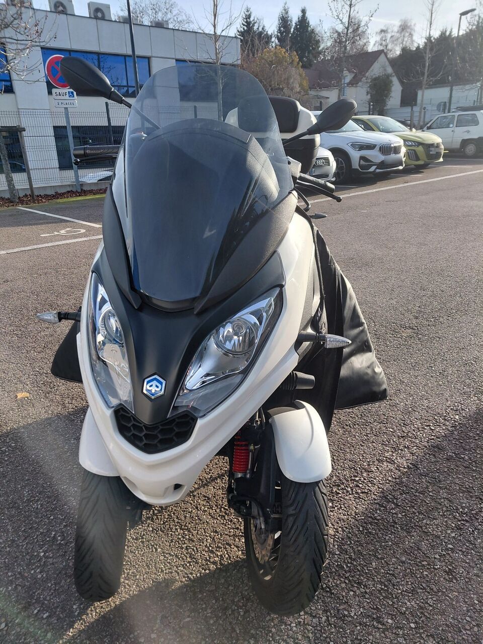 Photo PIAGGIO MP3 300 HPE