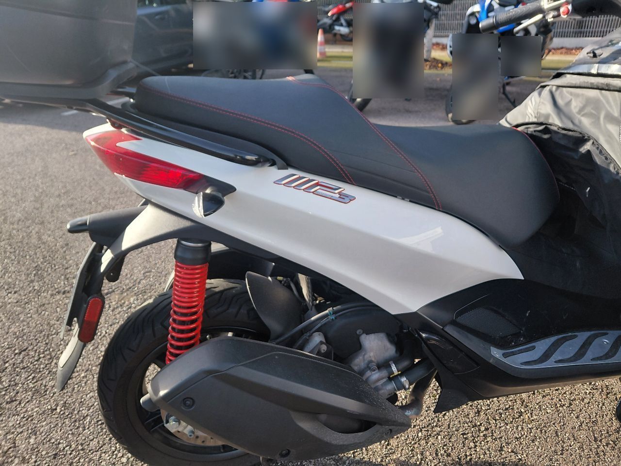 Photo PIAGGIO MP3 300 HPE
