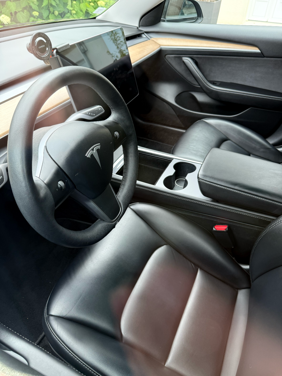 Photo TESLA MODEL 3