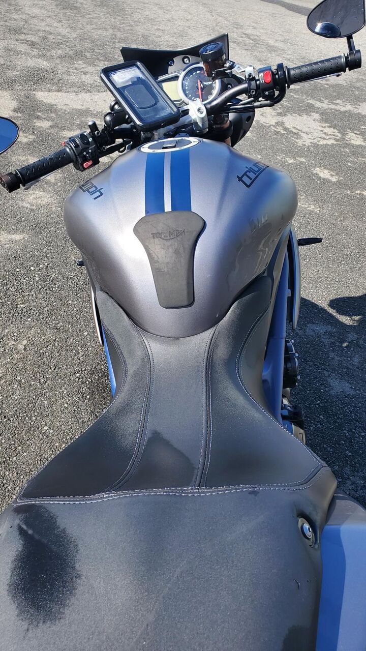Photo TRIUMPH SPEED TRIPLE