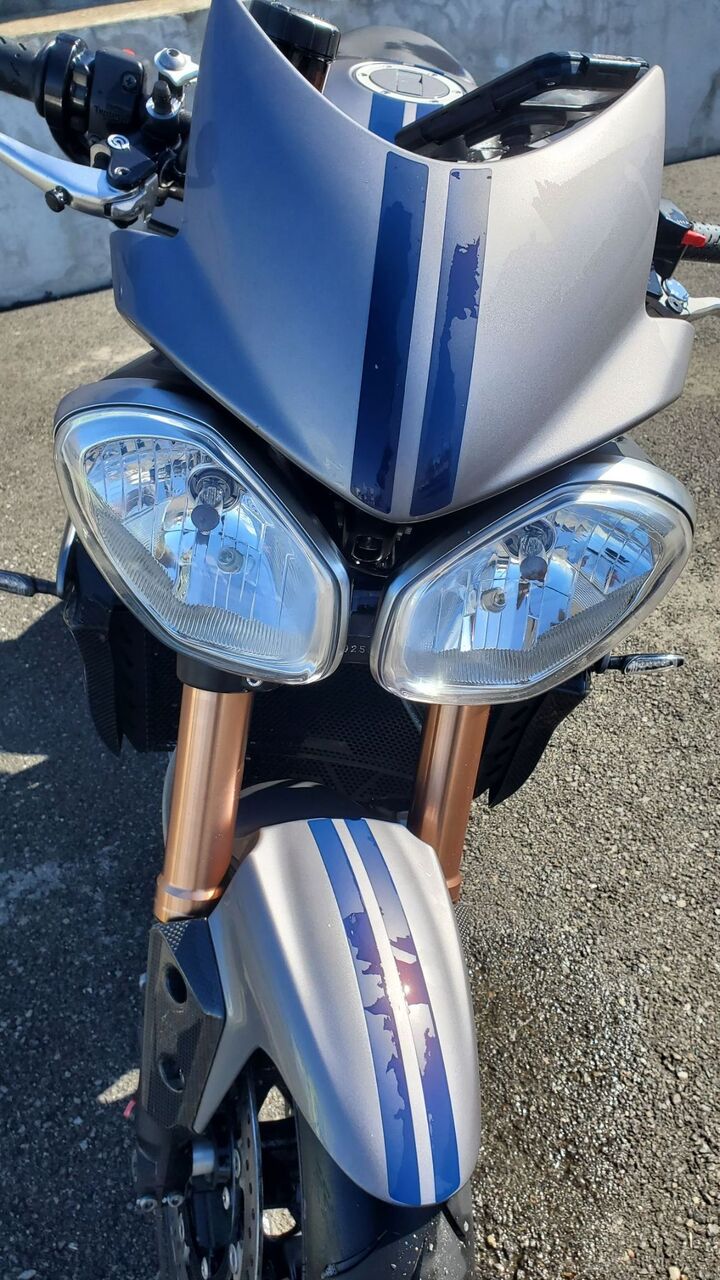 Photo TRIUMPH SPEED TRIPLE