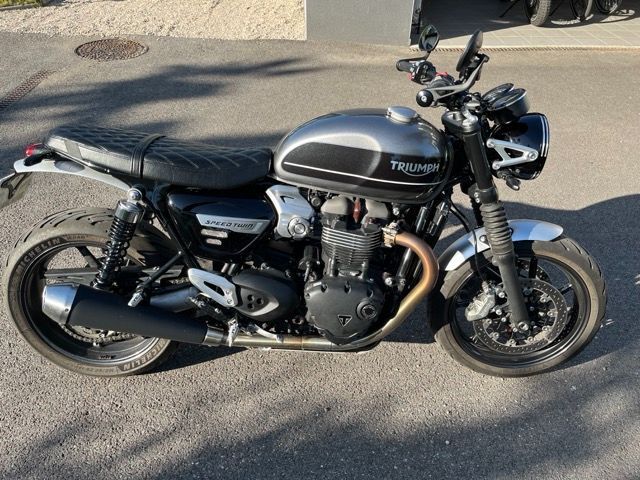 Photo TRIUMPH SPEED TWIN ABS
