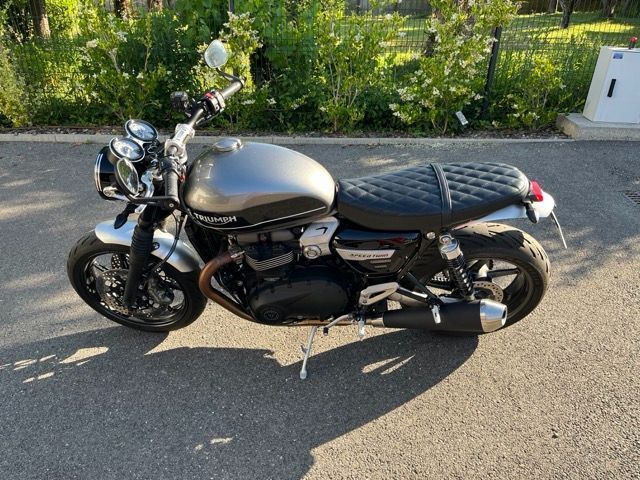 Photo TRIUMPH SPEED TWIN ABS
