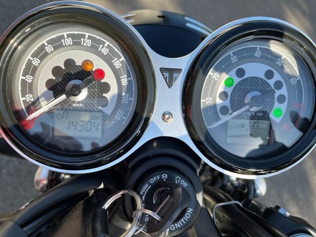 Photo TRIUMPH SPEED TWIN ABS