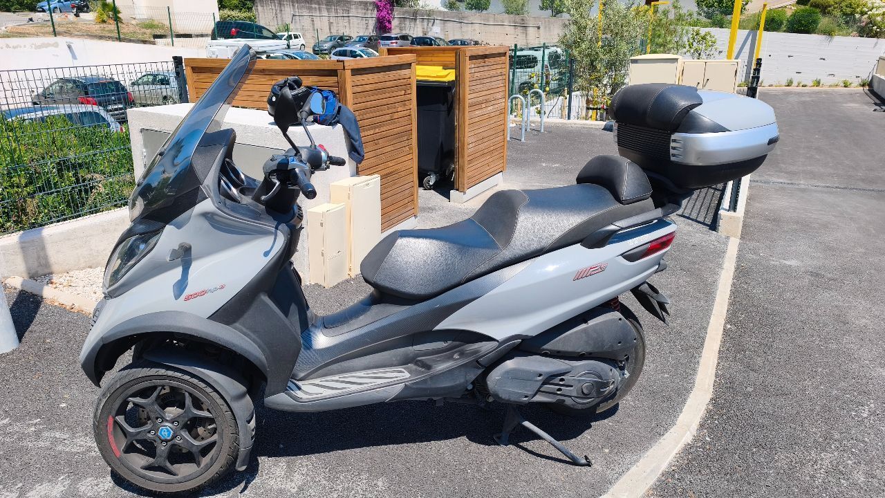 Photo PIAGGIO MP3 500 HPE
