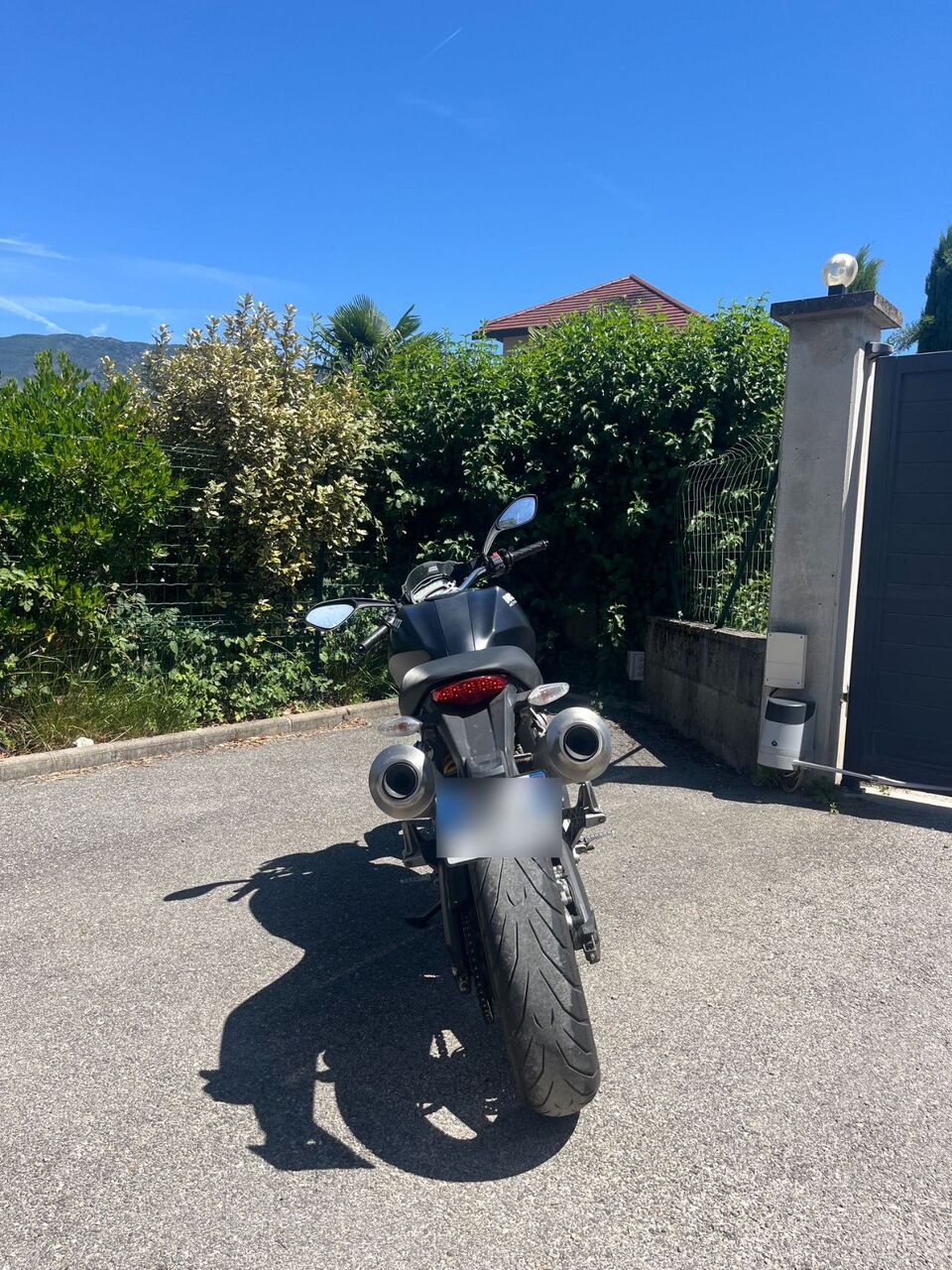 Photo DUCATI MONSTER 696