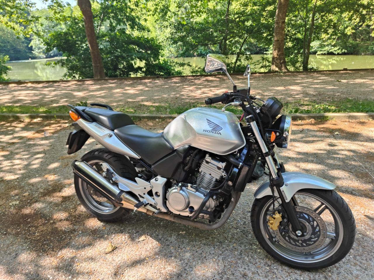 HONDA CB 500 F occasion Bonnie & Car