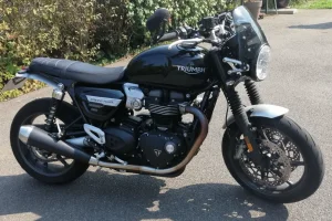 TRIUMPH SPEED TWIN 1200