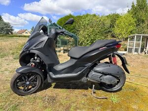 PIAGGIO MP3 300 HPE