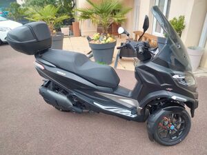 PIAGGIO MP3 530 HPE EXCLUSIVE
