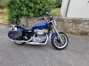 HARLEY DAVIDSON SPORTSTER SUPERLOW 883